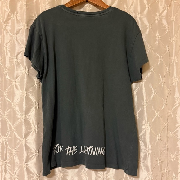 Daydreamer Metallica "Ride the Lightning" Graphic T-shirt Black Blue Tee - Picture 7 of 15